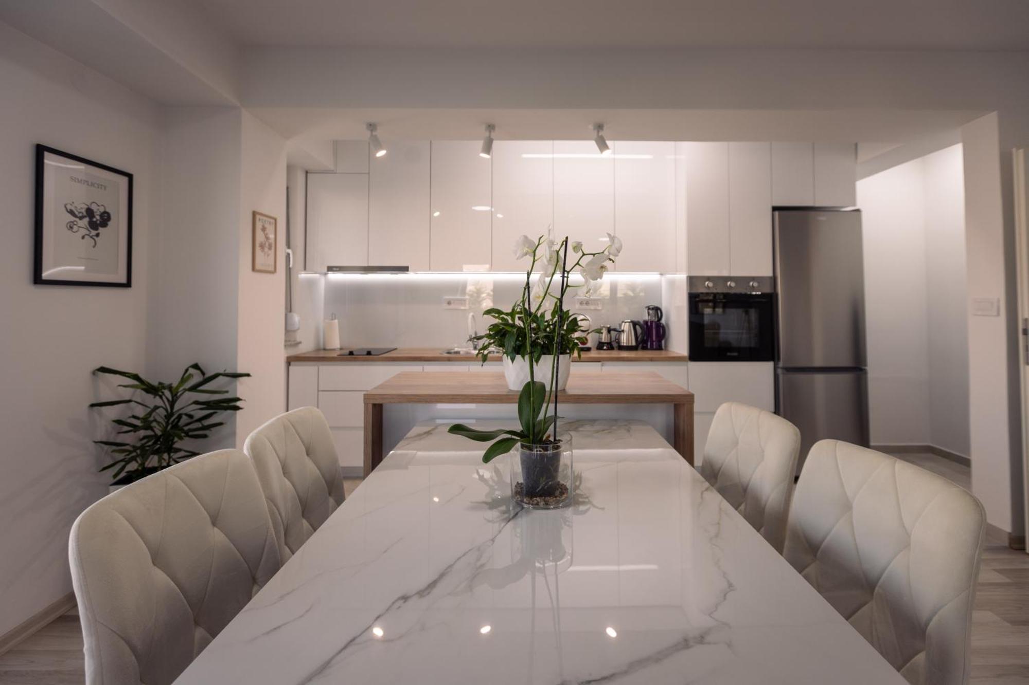 T20 Apartments Скопье Экстерьер фото